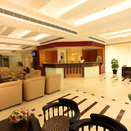 Hotel Airlink Castle Nedumbassery Dış mekan fotoğraf