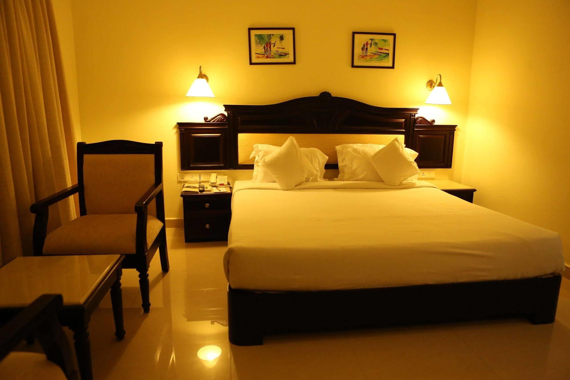 Hotel Airlink Castle Nedumbassery Dış mekan fotoğraf
